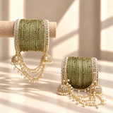 Pearl Jhula Chain Glass Bangle Set