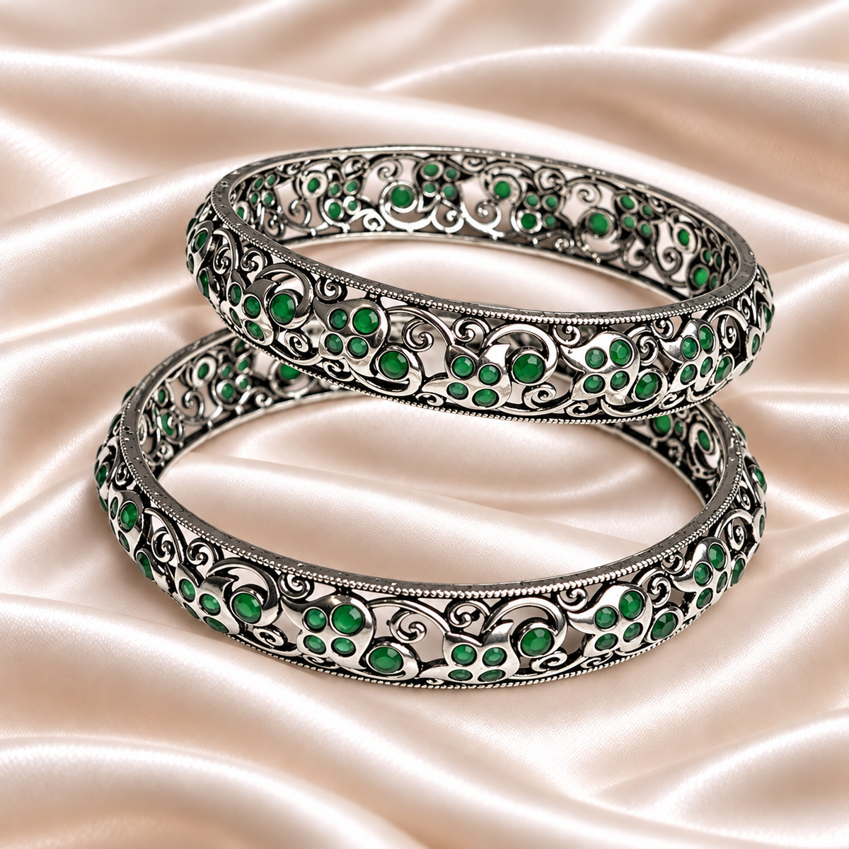 Green Stone Floral Oxidized Kada