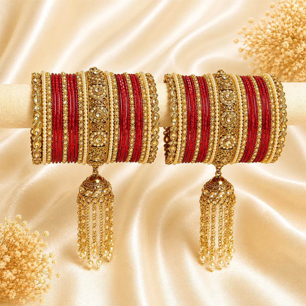 Bangle Set with Pearl & Hanging