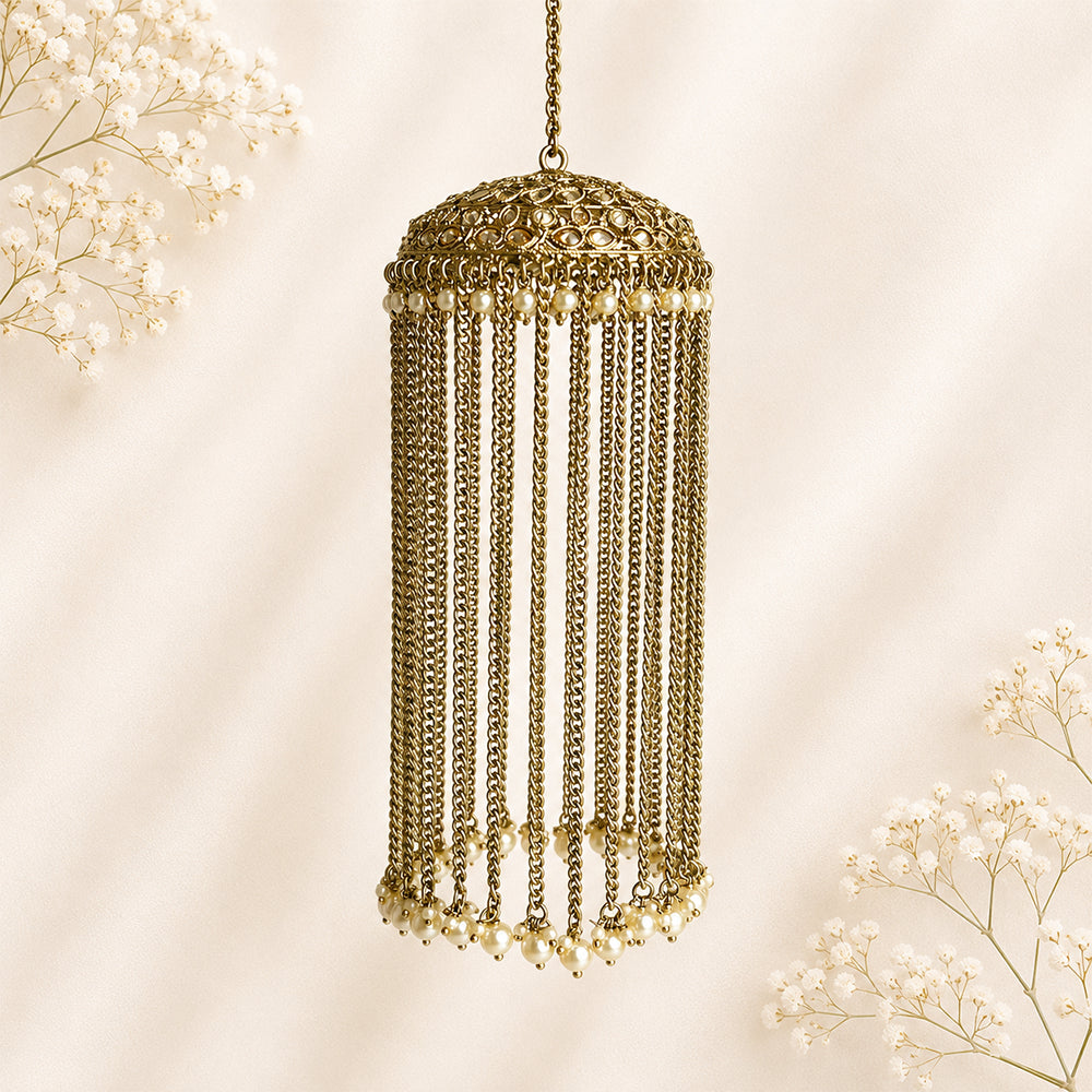 Dome Design with Chain Pattern