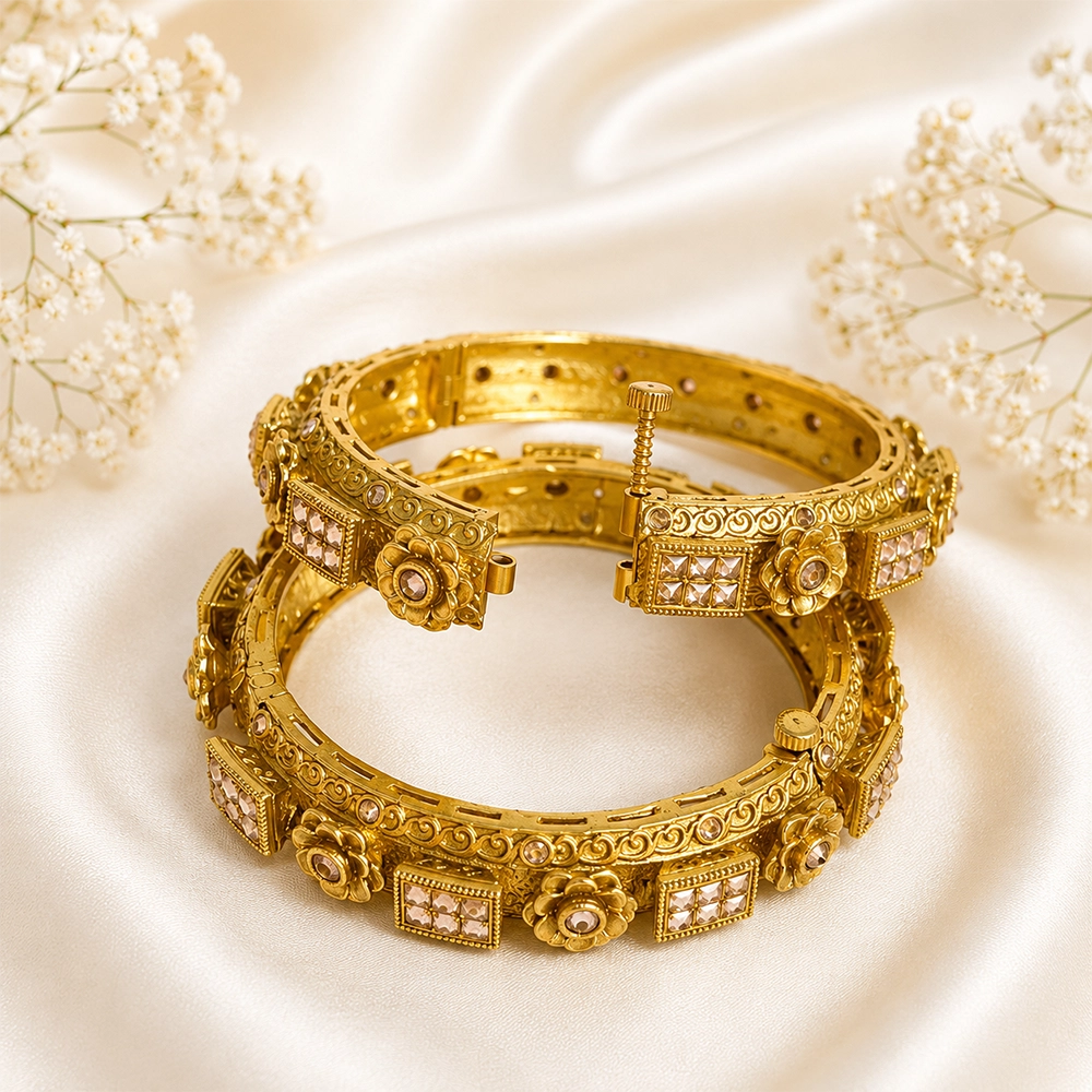 Floral & Square AD Stone Rajwadi Kada (Golden Plated)