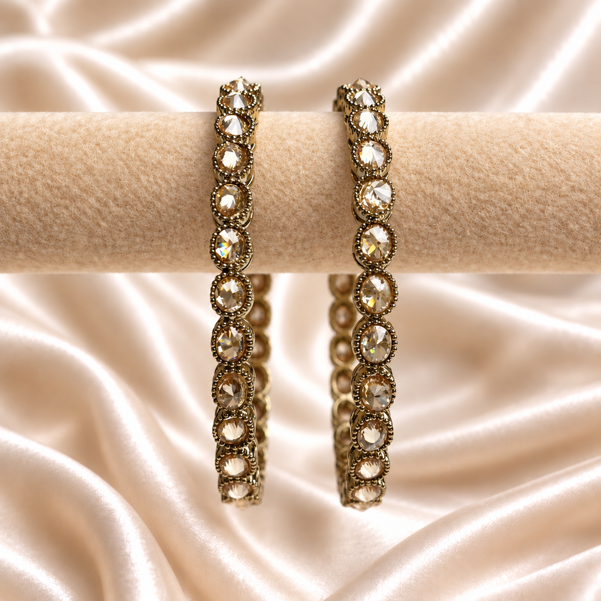 Oval Reverse Ad Stone Kada