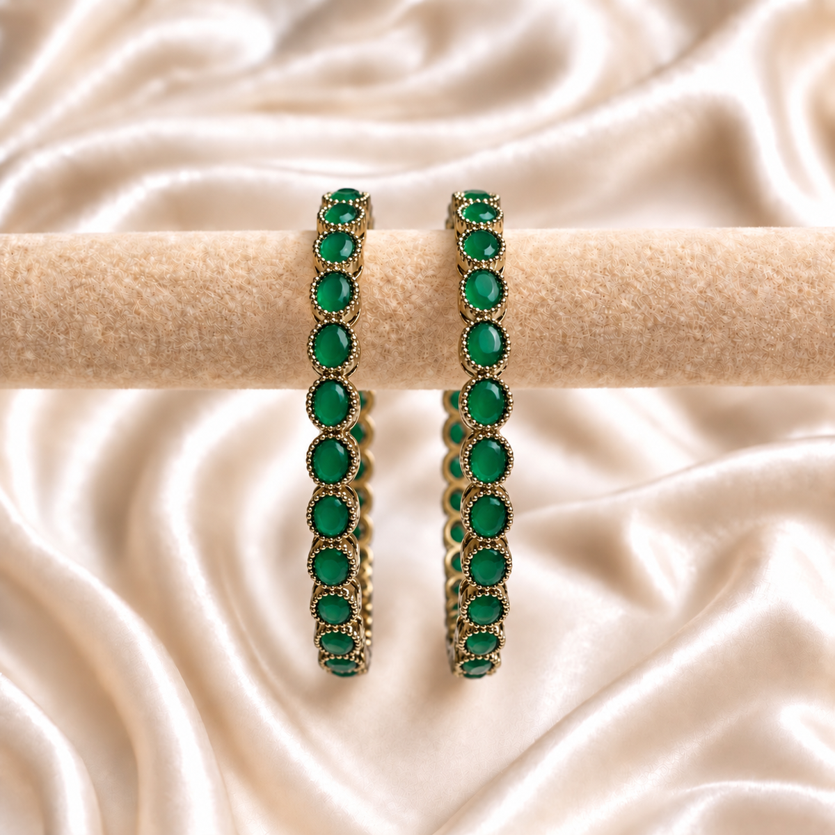 Oval Reverse Ad Stone Kada