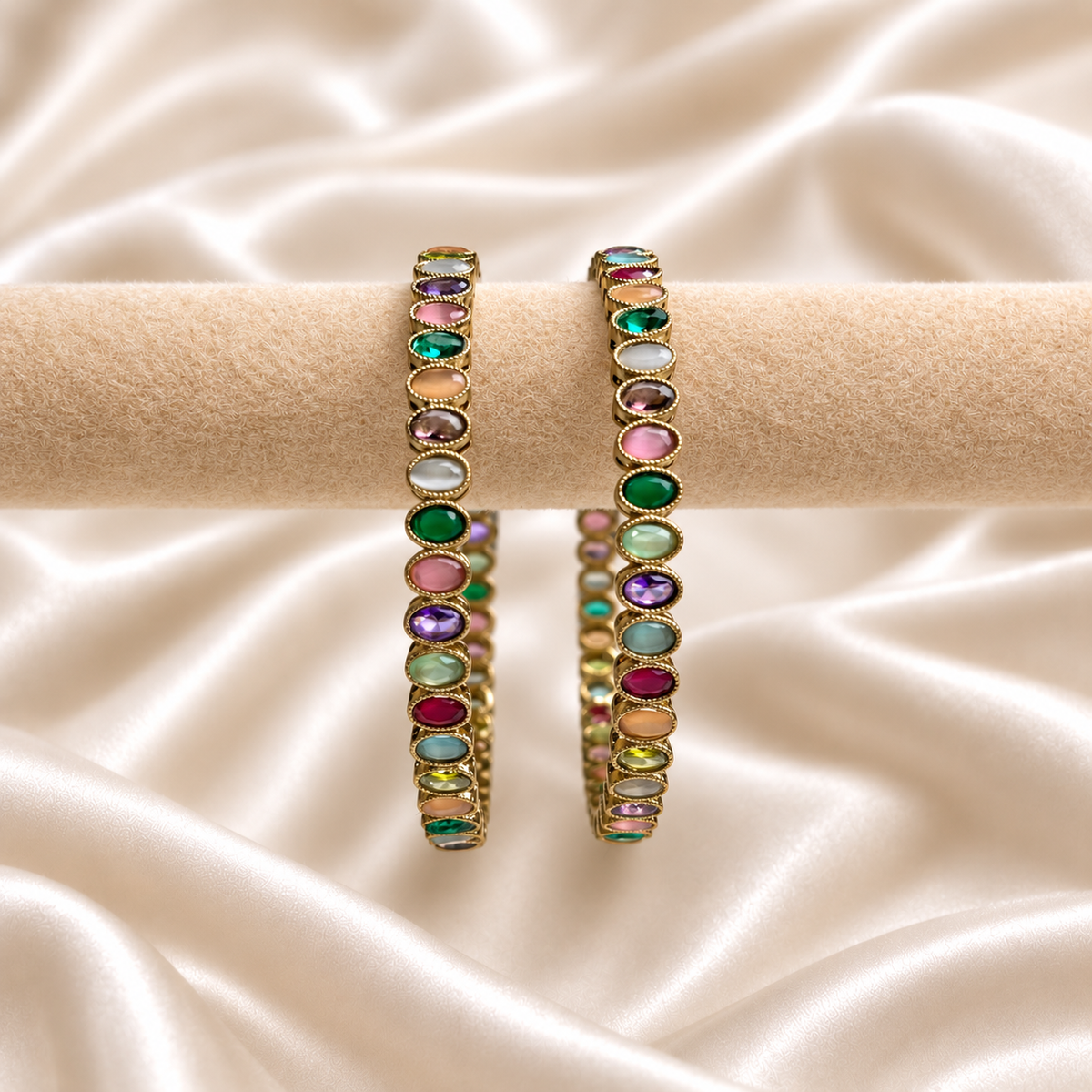 Oval Stone Line Bangles