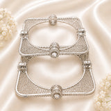 Square-shaped AD kada