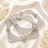 Square-shaped AD kada