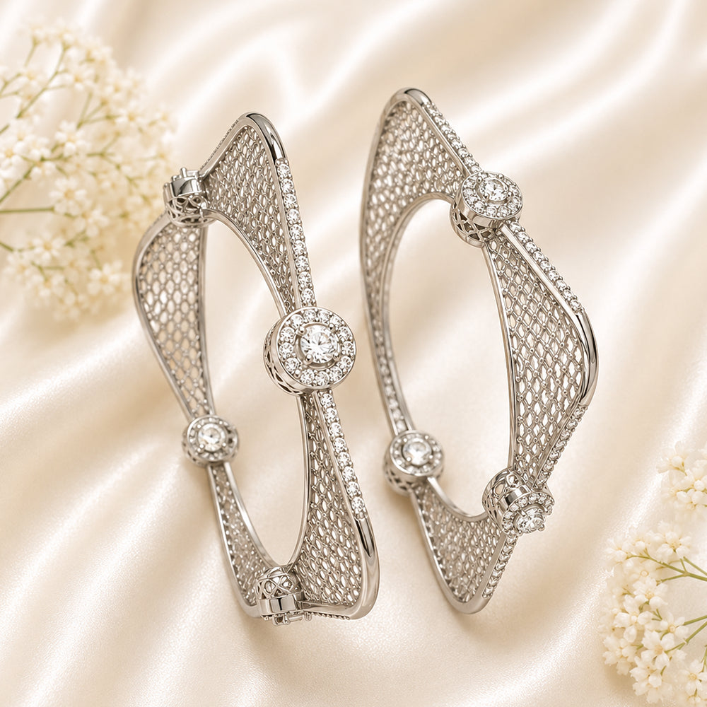 Square-shaped AD kada