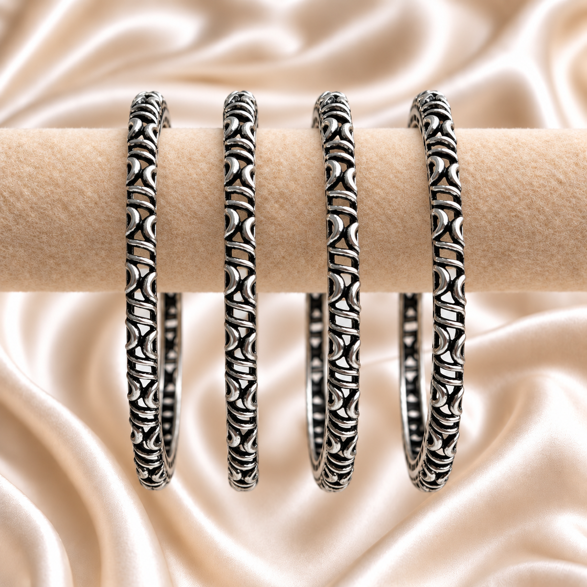 Wave Pattern Oxidised Bangles