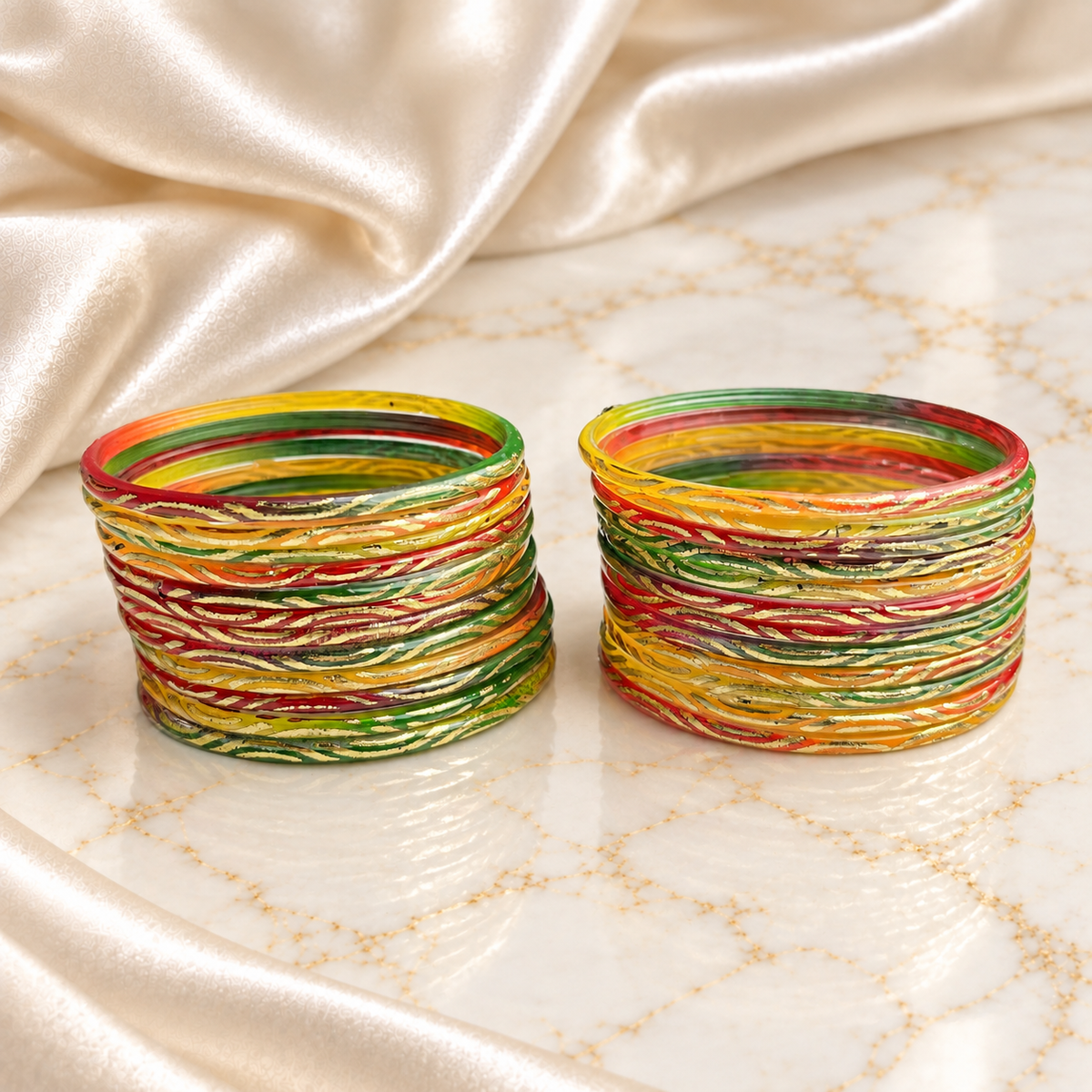 Wavy Gold Print Glass Bangles