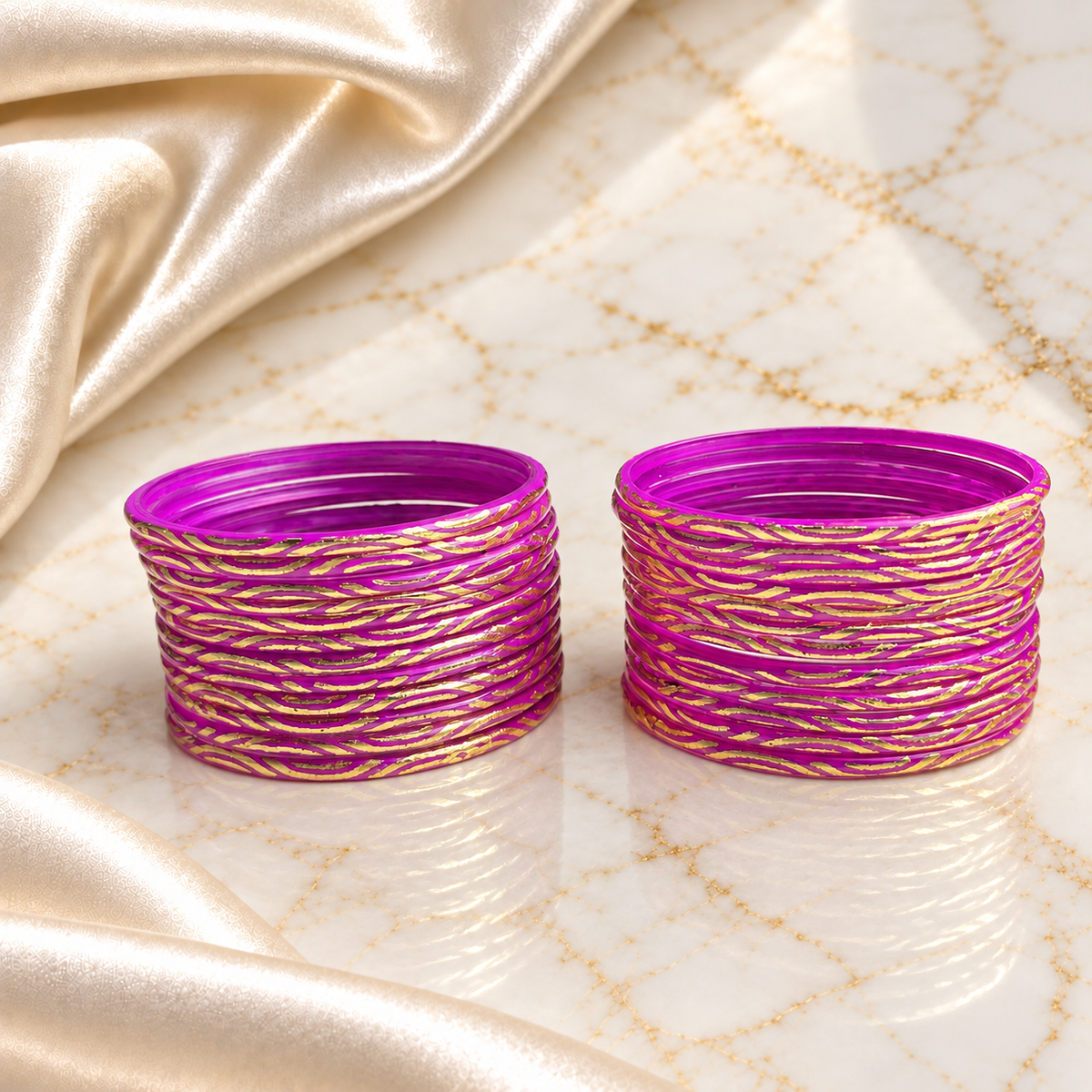 Wavy Gold Print Glass Bangles