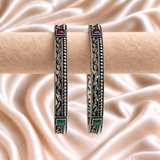 Wavy Vine Oxidised Kada