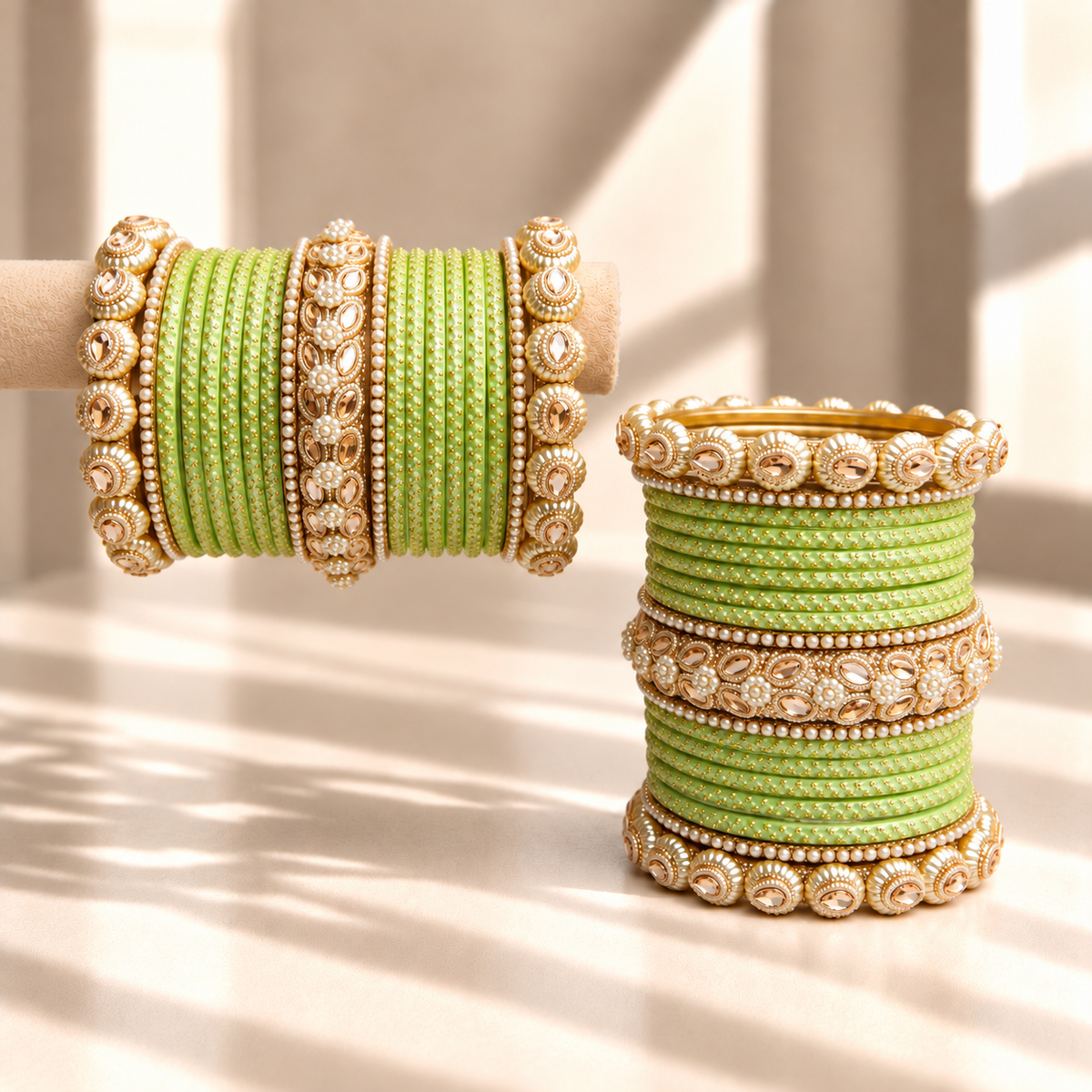 Drop Border Glass Bangle Set
