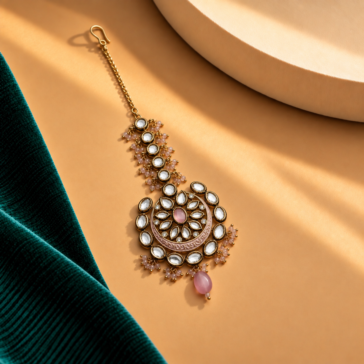 Oval Stone Maang Tikka