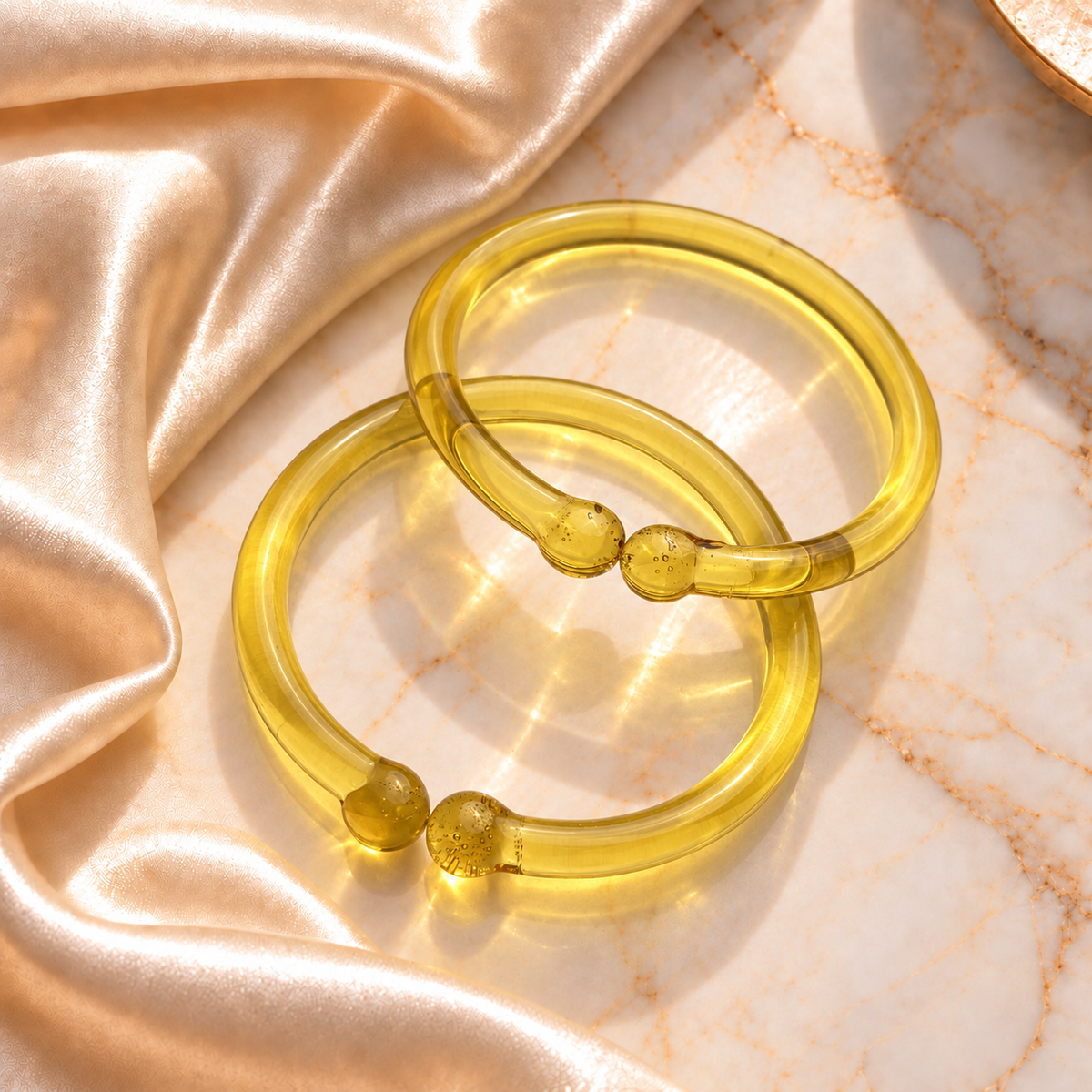 Classic Open-End Glass Kada