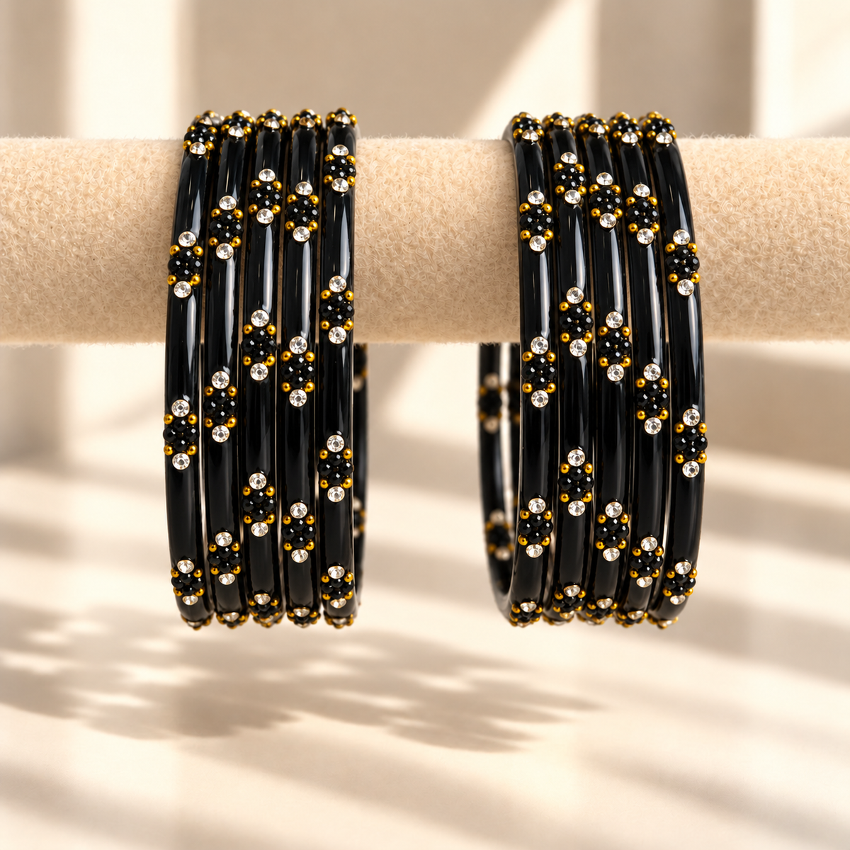 Dotted Stone Glass Bangle