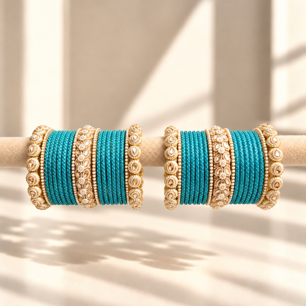 Drop Border Glass Bangle Set