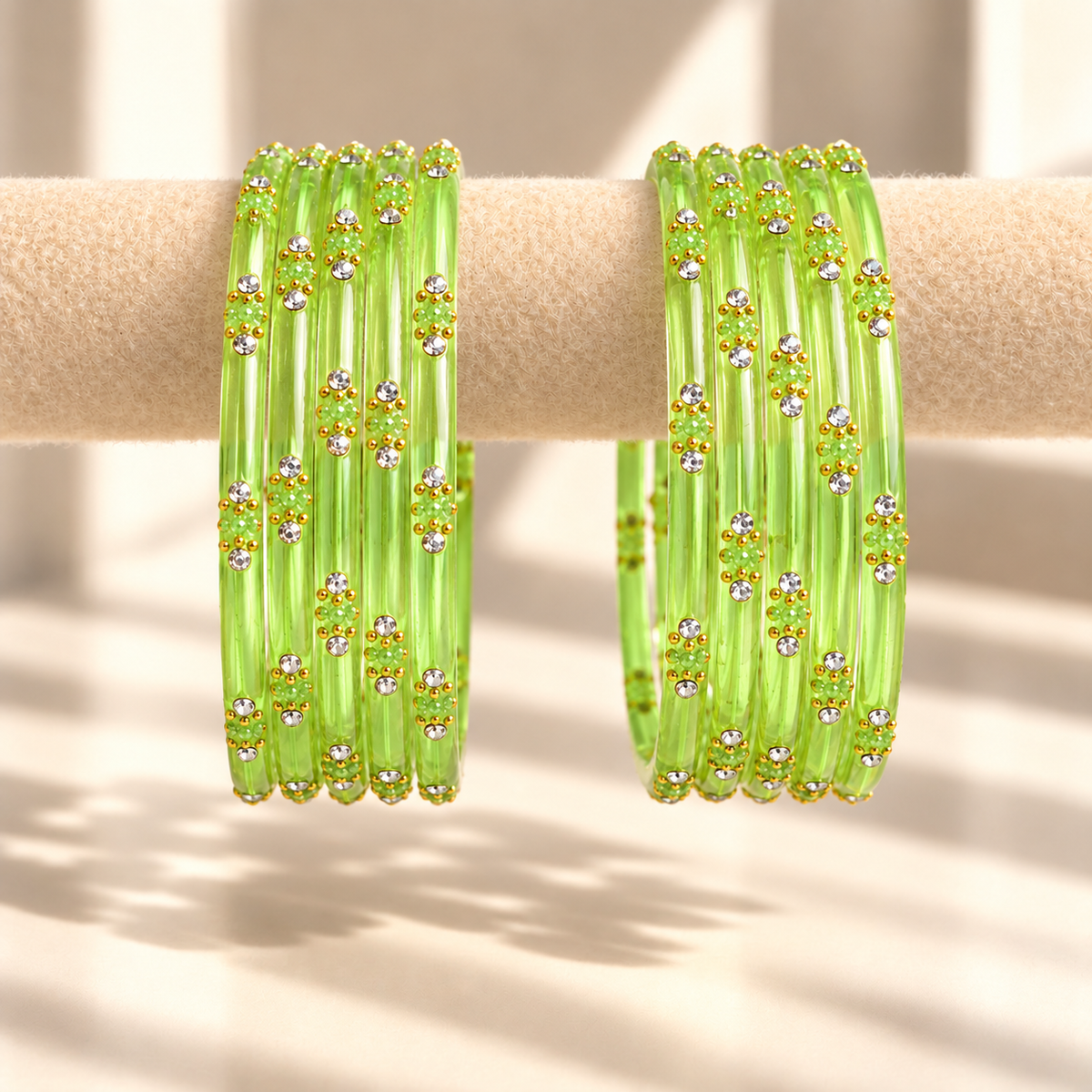Dotted Stone Glass Bangle