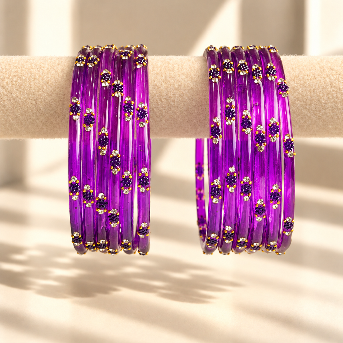 Dotted Stone Glass Bangle