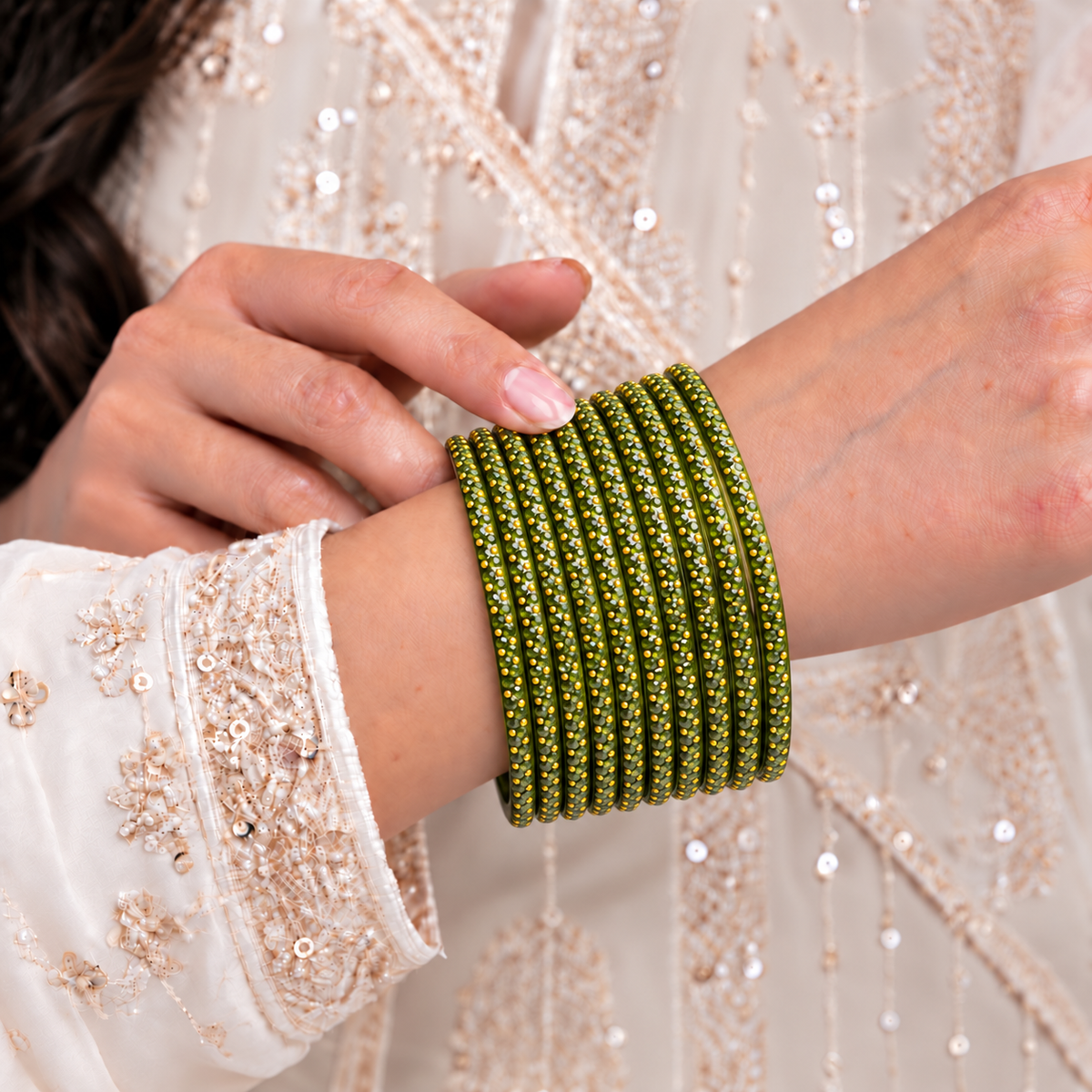 Golden Dot Glass Bangle