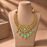 Leafwork Stone Necklace Set