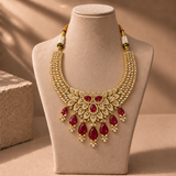 Leafwork Stone Necklace Set