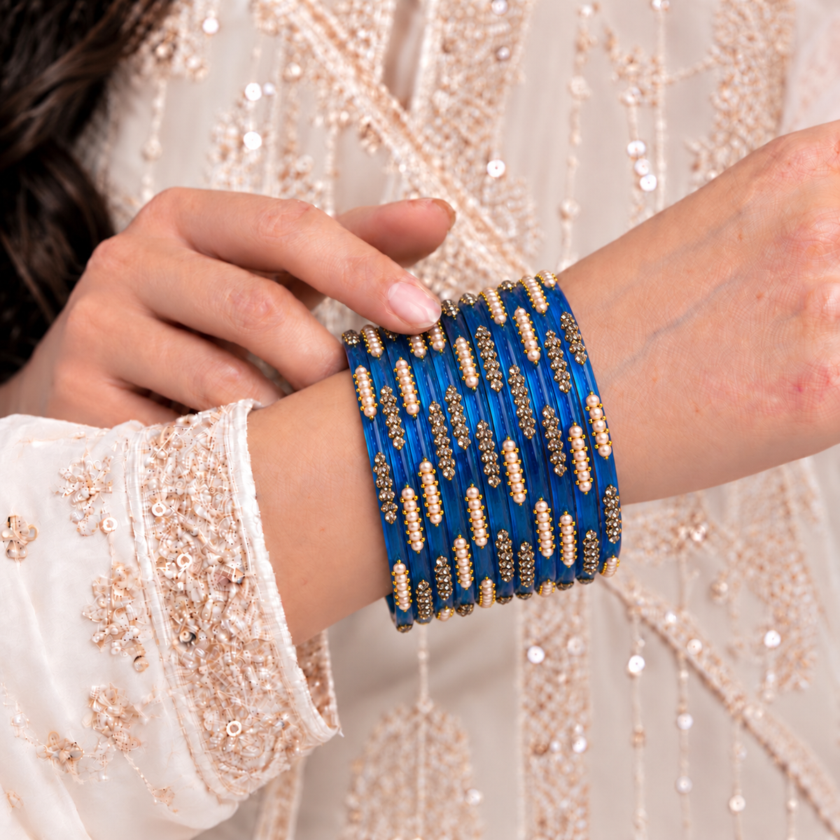 Pearl Line Glass Bangle