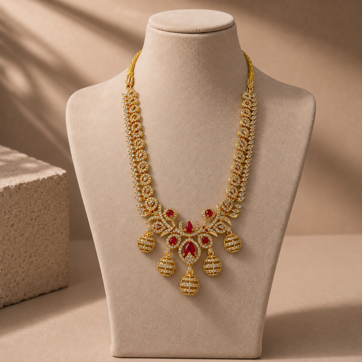 Garden Link Necklace Set