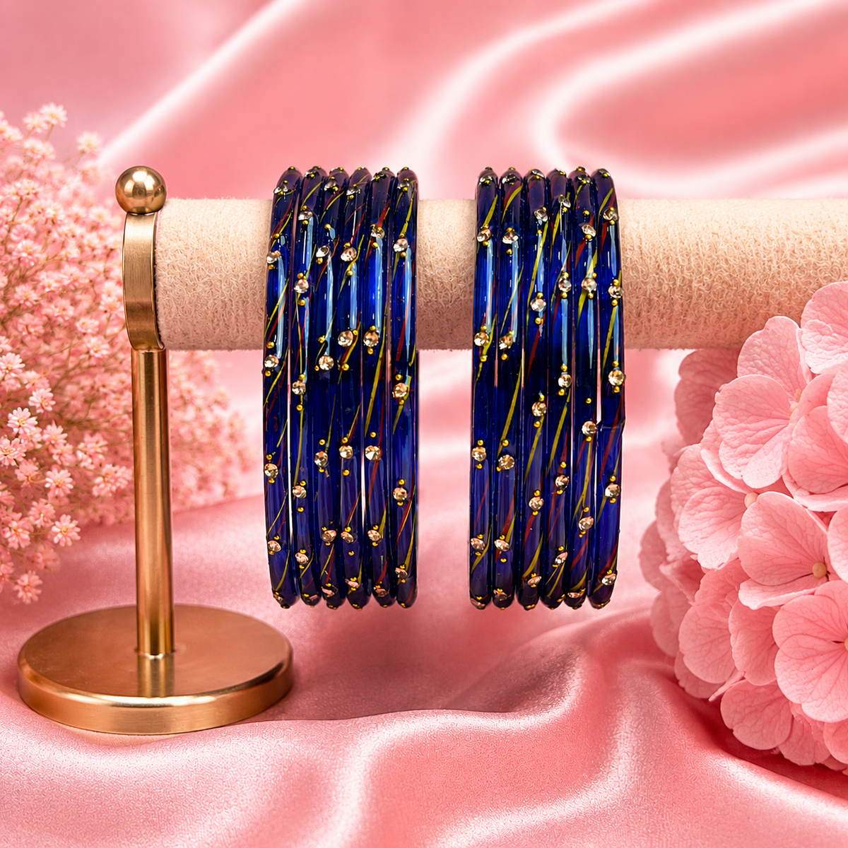 Radisson Glass Bangles