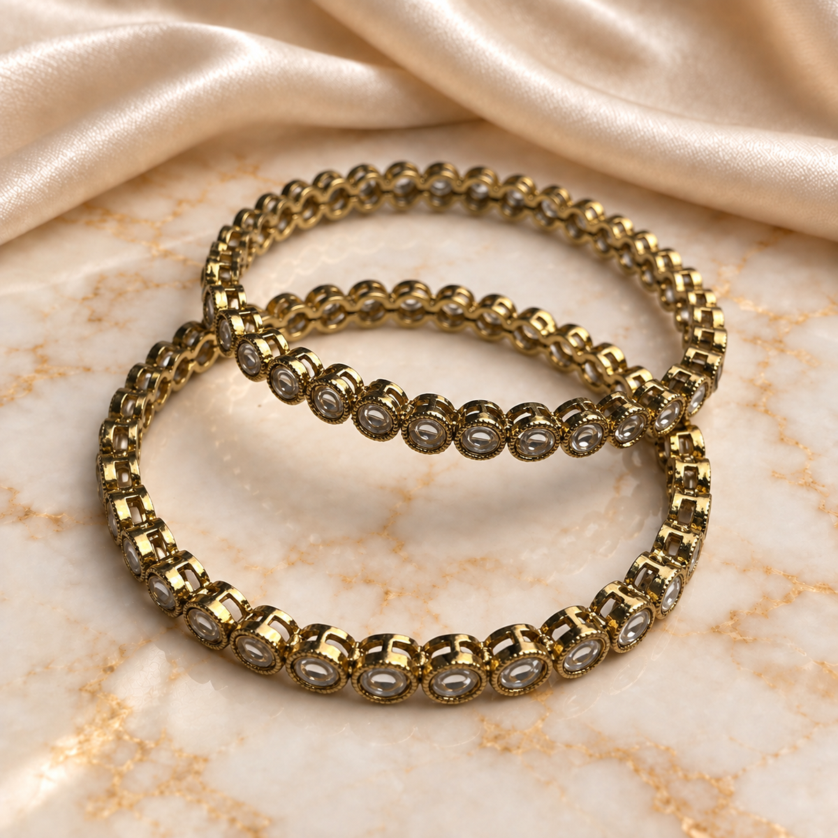 Round Kundan Stone Line Bangles