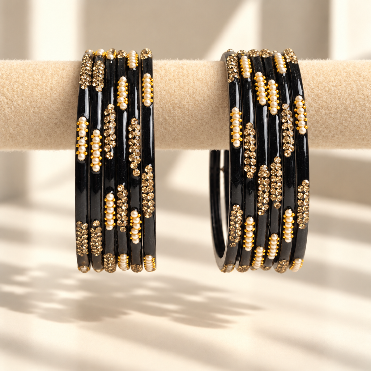 Pearl Line Glass Bangle
