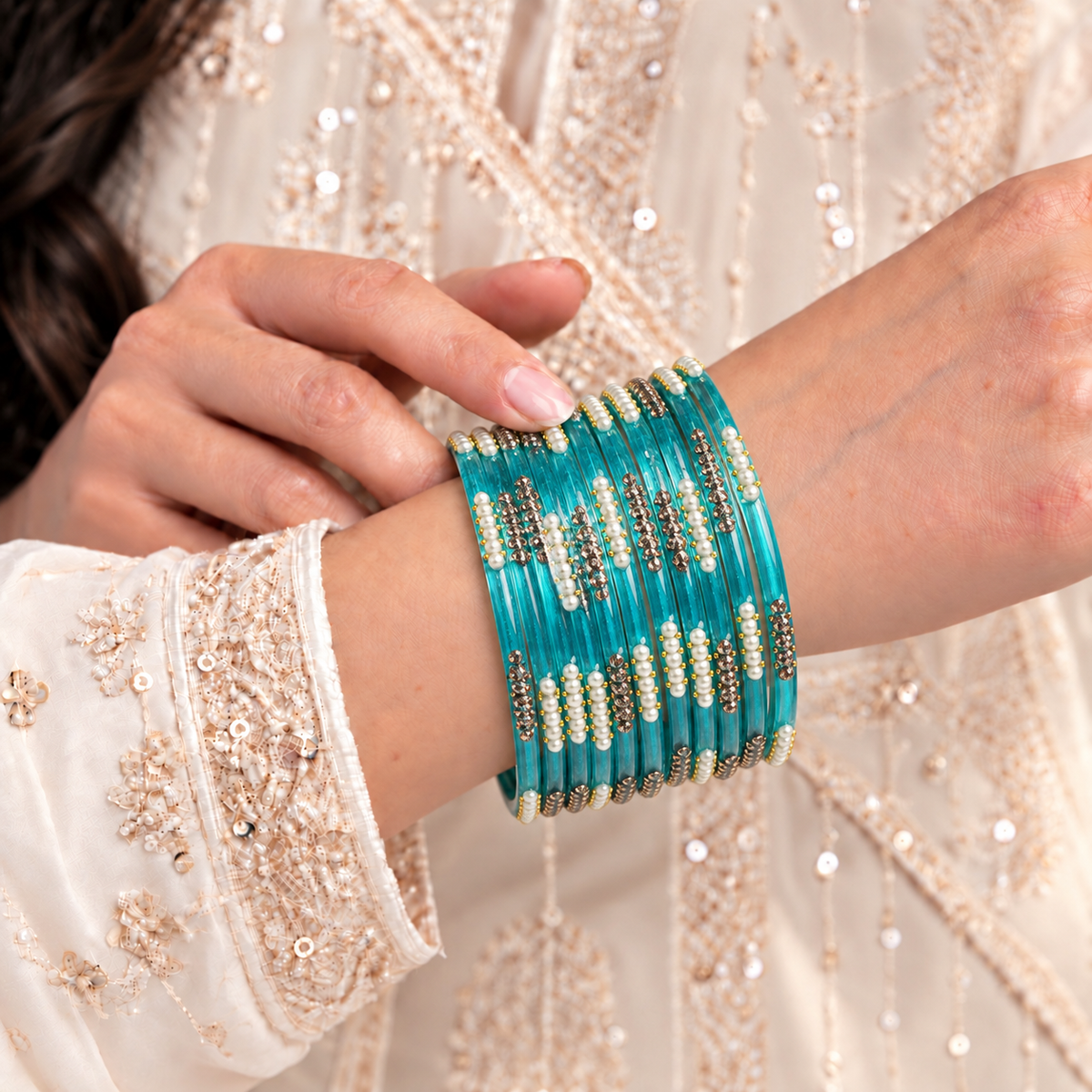 Pearl Line Glass Bangle