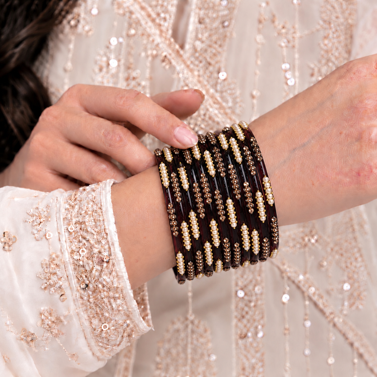 Pearl Line Glass Bangle