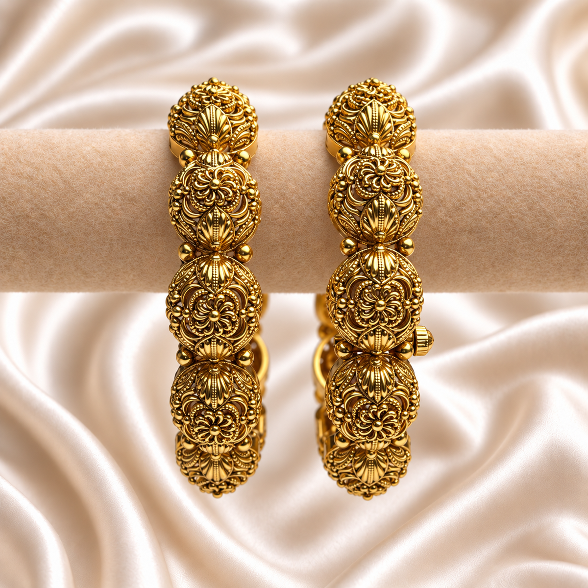 Rajwada Floral Carved Kada