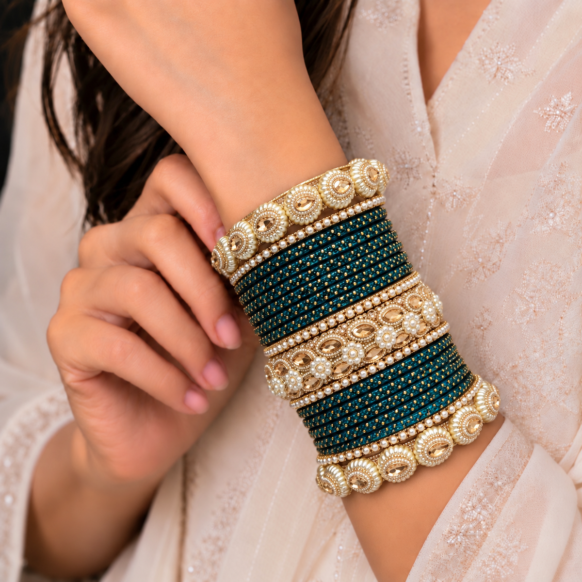 Drop Border Glass Bangle Set