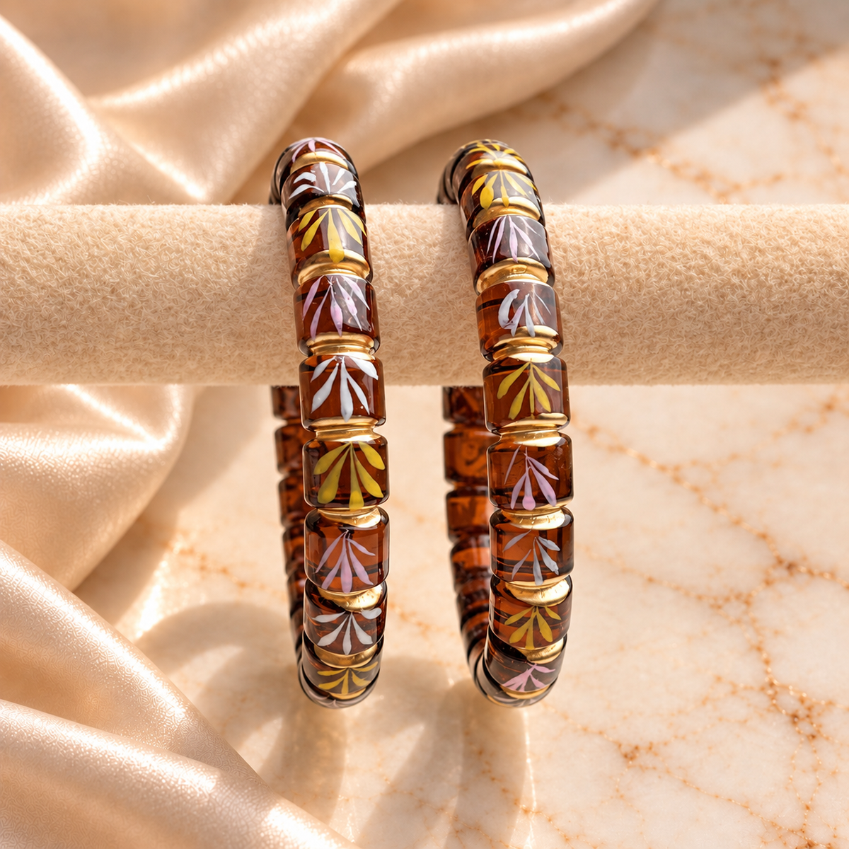 Golden Line Cutting Flower Pattern Glass Kada