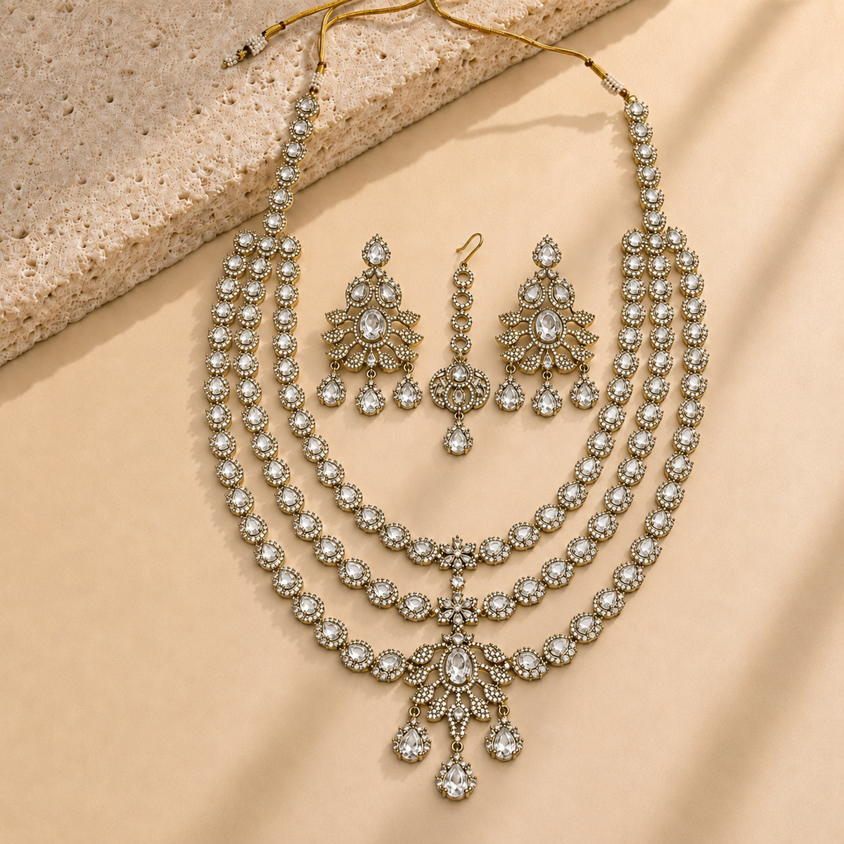 Centrepiece Drop Necklace Set