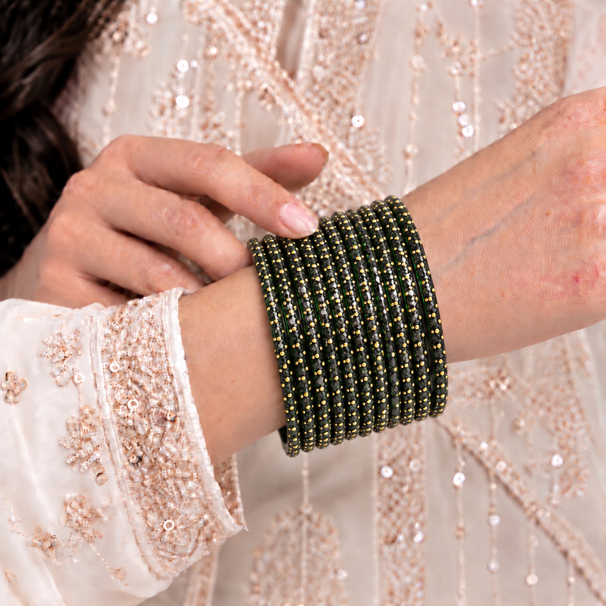 Golden Dot Glass Bangle