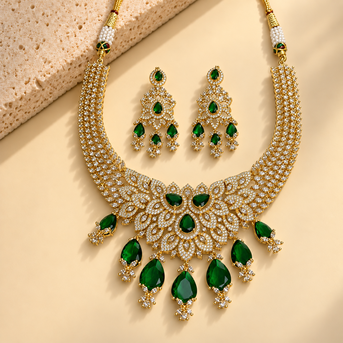 Leafwork Stone Necklace Set