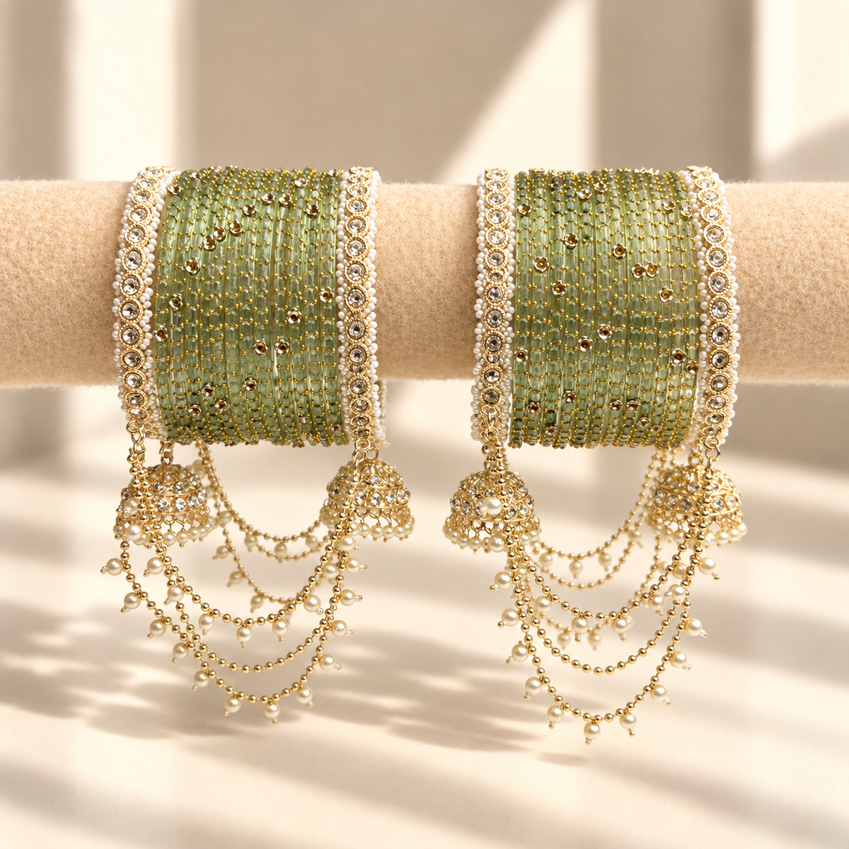 Pearl Jhula Chain Glass Bangle Set