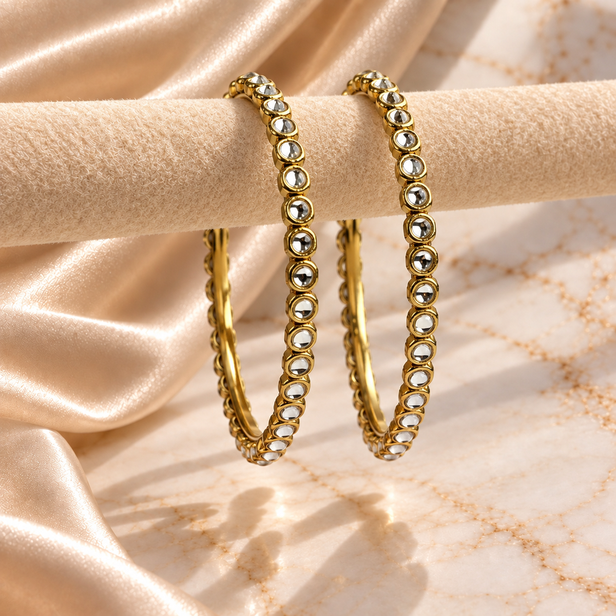 Single Line Dot Kundan Line Bangles