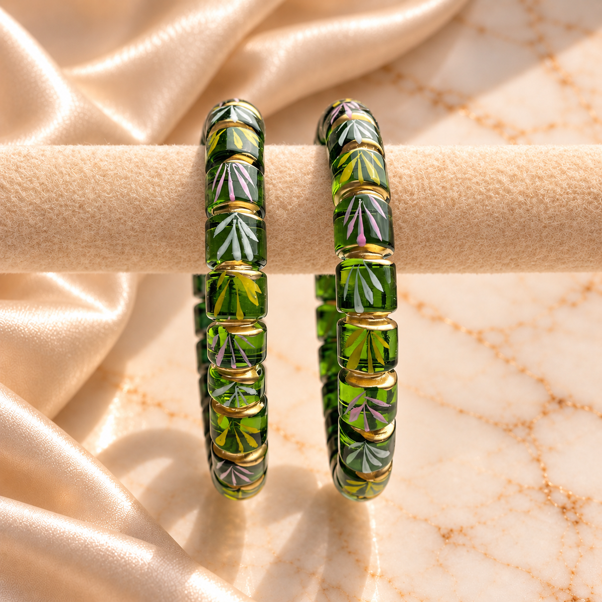 Golden Line Cutting Flower Pattern Glass Kada