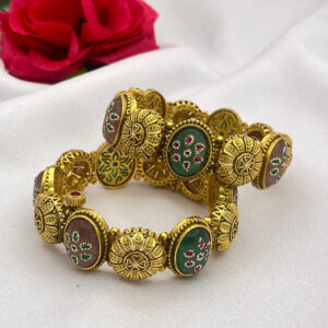 Antique Gold Emerald Kada Bangles