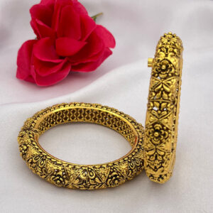 74D9DB09-7556-4AFB-AB44-02BBB666AF97