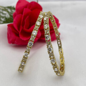 Antique Solitaire Spark Bangle