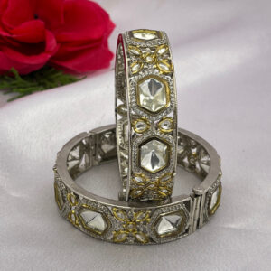 DCF9E6DD-465C-474B-8DB1-745BEB1ACAC0