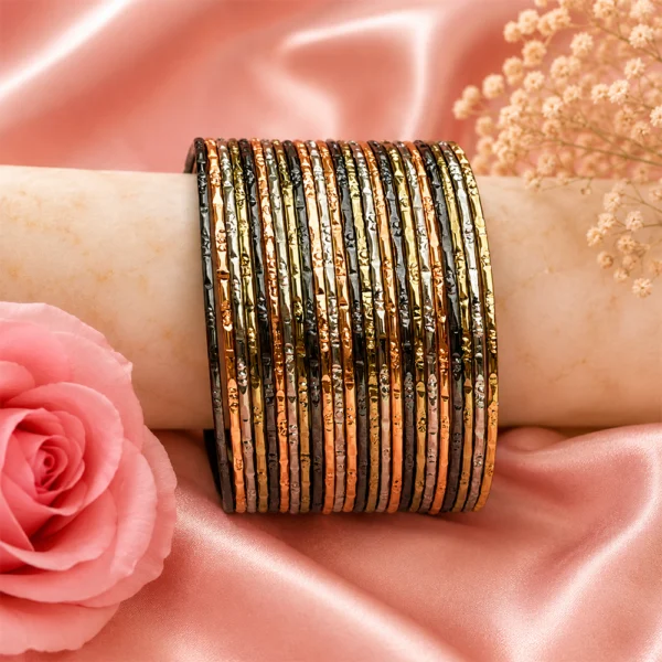Cutting Design Bangle