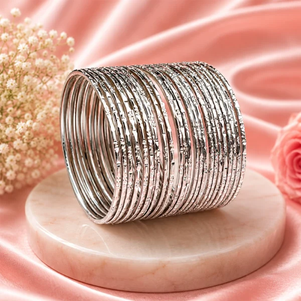 Cutting Design Bangle