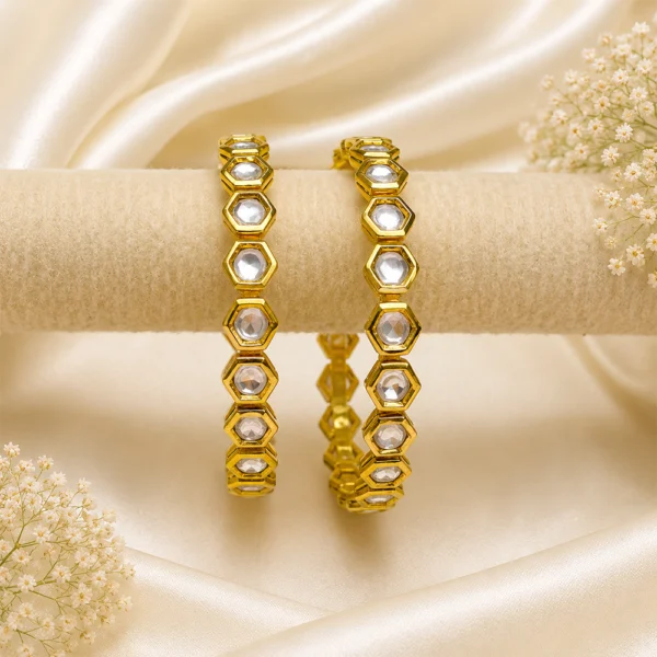 Hexagon-Kundan Single Line Kada
