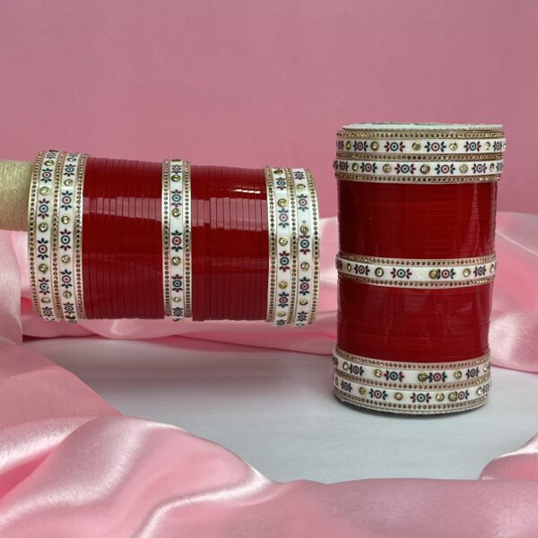 Basic Chura With Kundan Dot Bangle