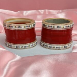 Short Basic Chura With Dot Bangle